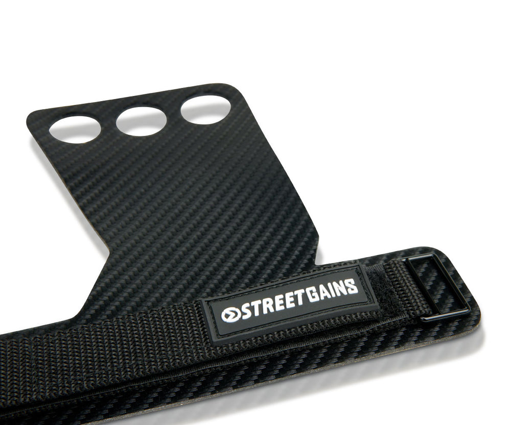 StreetGains® Carbon Fiber Palm Grips Größe L – Handprotektoren für Calisthenics, Crossfit & Fitness – Verstellbare Griffpolster für optimalen Halt und Schutz